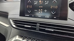 2020 (69) PEUGEOT 3008 1.6 PureTech 180 GT Line Premium 5dr EAT8 5148459