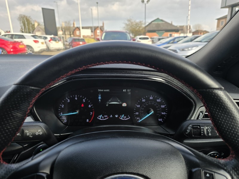 2019 (19) FORD FOCUS 1.0 EcoBoost 125 ST-Line 5dr 5142131