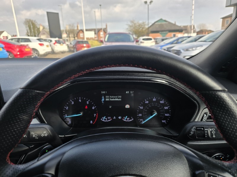 2019 (19) FORD FOCUS 1.0 EcoBoost 125 ST-Line 5dr 5142133