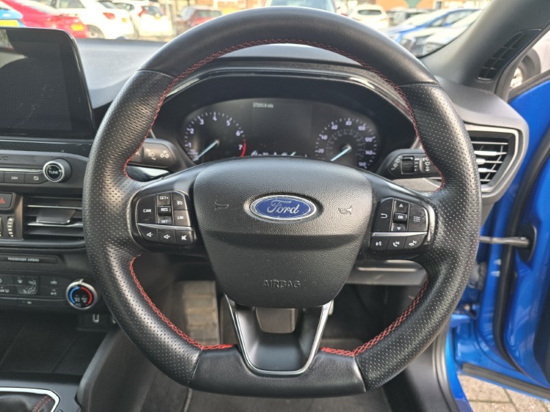 2019 (19) FORD FOCUS 1.0 EcoBoost 125 ST-Line 5dr 5142118