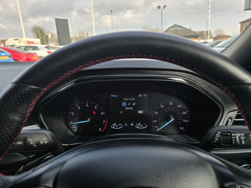 2019 (19) FORD FOCUS 1.0 EcoBoost 125 ST-Line 5dr 5142135