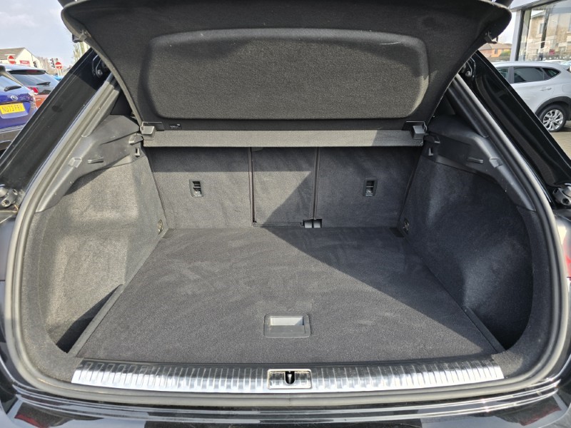 2022 (71) AUDI Q3 40 TDI 200 Quattro Black Edition 5dr S Tronic 5141992