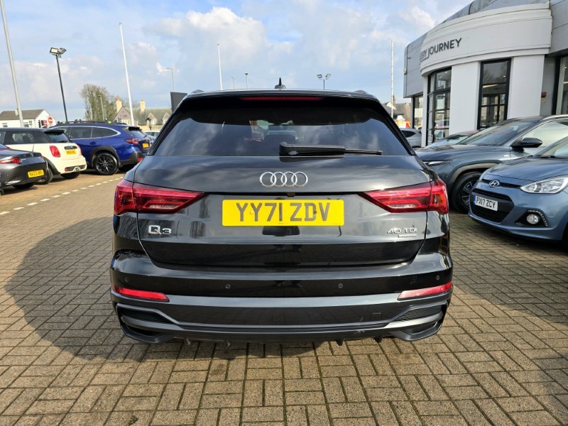 2022 (71) AUDI Q3 40 TDI 200 Quattro Black Edition 5dr S Tronic 5141987