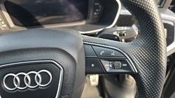 2022 (71) AUDI Q3 40 TDI 200 Quattro Black Edition 5dr S Tronic 5142015