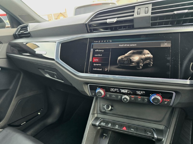 2022 (71) AUDI Q3 40 TDI 200 Quattro Black Edition 5dr S Tronic 5142029