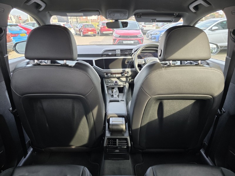 2022 (71) AUDI Q3 40 TDI 200 Quattro Black Edition 5dr S Tronic 5141991