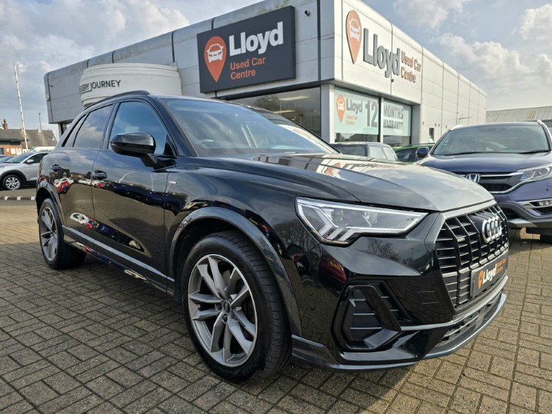 2022 (71) AUDI Q3 40 TDI 200 Quattro Black Edition 5dr S Tronic