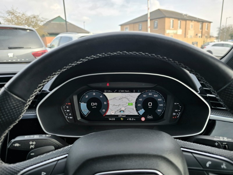 2022 (71) AUDI Q3 40 TDI 200 Quattro Black Edition 5dr S Tronic 5142020