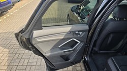 2022 (71) AUDI Q3 40 TDI 200 Quattro Black Edition 5dr S Tronic 5141995