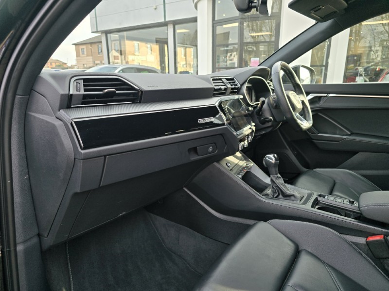 2022 (71) AUDI Q3 40 TDI 200 Quattro Black Edition 5dr S Tronic 5142005