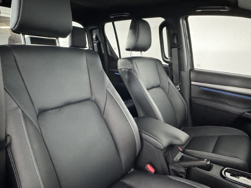 2026 (26) TOYOTA COMMERCIAL HILUX Invincible X D/Cab Pick Up 2.8 D 48V Auto 5172105