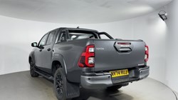2025 (74) TOYOTA COMMERCIAL HILUX Invincible X D/Cab Pick Up 2.8 D 48V Auto 5223065