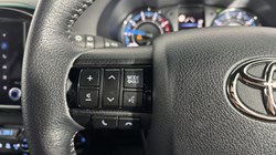 2025 (74) TOYOTA COMMERCIAL HILUX Invincible X D/Cab Pick Up 2.8 D 48V Auto 5223021