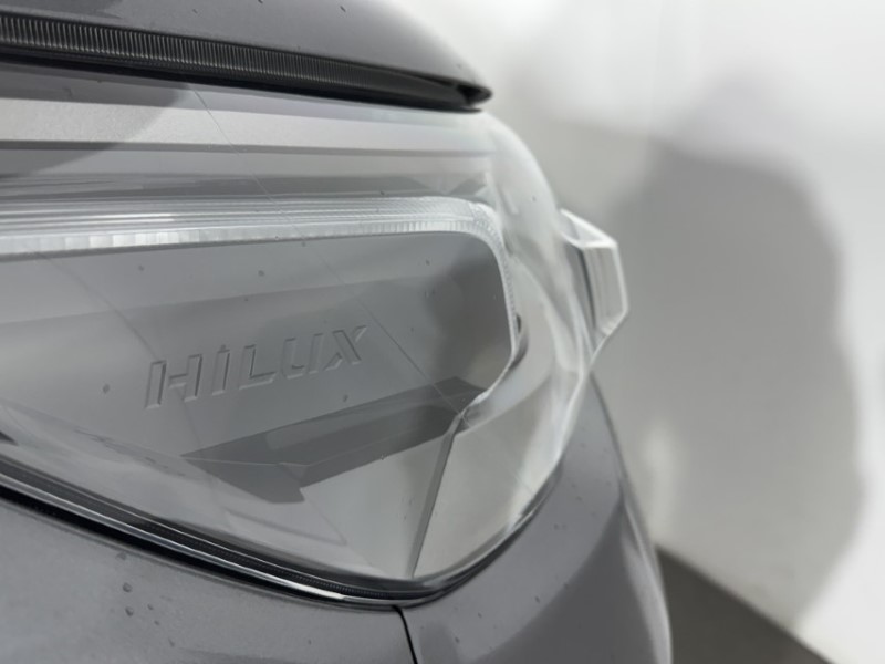2025 (74) TOYOTA COMMERCIAL HILUX Invincible X D/Cab Pick Up 2.8 D 48V Auto 5223042