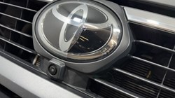 2025 (74) TOYOTA COMMERCIAL HILUX Invincible X D/Cab Pick Up 2.8 D 48V Auto 5223074