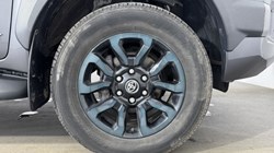 2025 (74) TOYOTA COMMERCIAL HILUX Invincible X D/Cab Pick Up 2.8 D 48V Auto 5223041