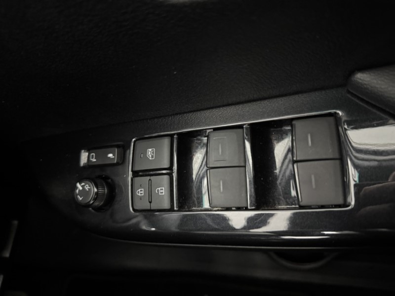 2025 (74) TOYOTA COMMERCIAL HILUX Invincible X D/Cab Pick Up 2.8 D 48V Auto 5223035