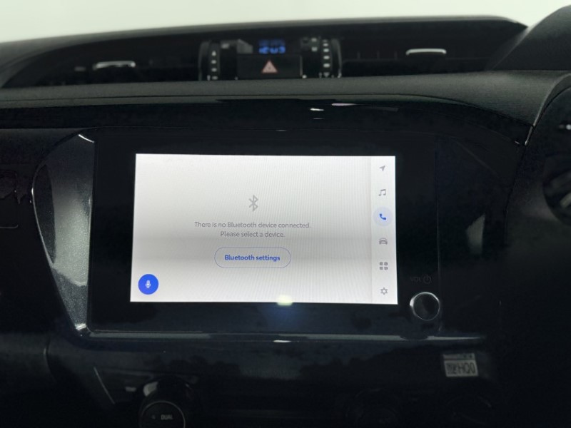 2025 (74) TOYOTA COMMERCIAL HILUX Invincible X D/Cab Pick Up 2.8 D 48V Auto 5223027