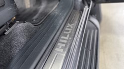 2025 (74) TOYOTA COMMERCIAL HILUX Invincible X D/Cab Pick Up 2.8 D 48V Auto 5223038