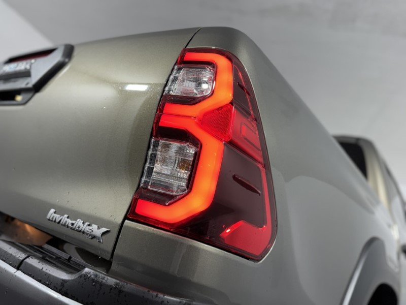 2026 (26) TOYOTA COMMERCIAL HILUX Invincible X D/Cab Pick Up 2.8 D 48V Auto 5174401