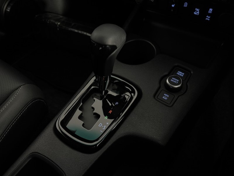 2026 (26) TOYOTA COMMERCIAL HILUX Invincible X D/Cab Pick Up 2.8 D 48V Auto 5174270