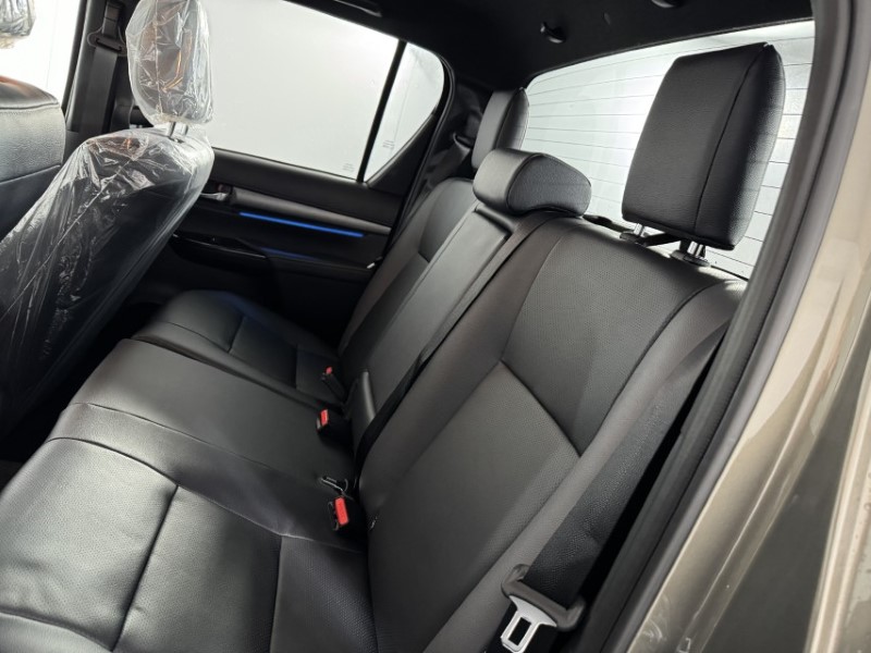 2026 (26) TOYOTA COMMERCIAL HILUX Invincible X D/Cab Pick Up 2.8 D 48V Auto 5174309