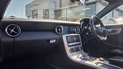 2016 (66) MERCEDES-BENZ SLC 250d AMG Line 2dr 9G-Tronic 5349498