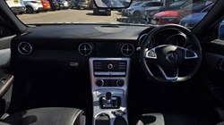 2016 (66) MERCEDES-BENZ SLC 250d AMG Line 2dr 9G-Tronic 5349494