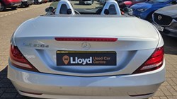 2016 (66) MERCEDES-BENZ SLC 250d AMG Line 2dr 9G-Tronic 5349492