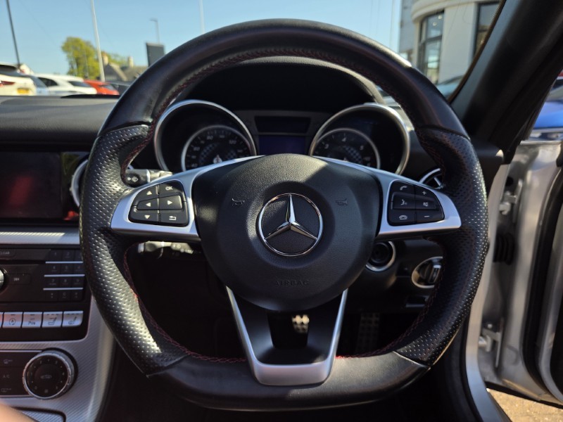 2016 (66) MERCEDES-BENZ SLC 250d AMG Line 2dr 9G-Tronic 5349504