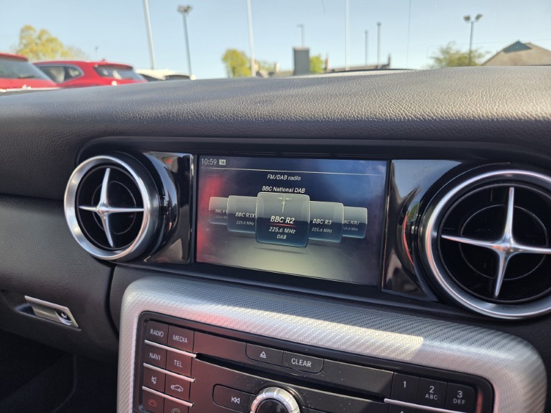 2016 (66) MERCEDES-BENZ SLC 250d AMG Line 2dr 9G-Tronic 5349509