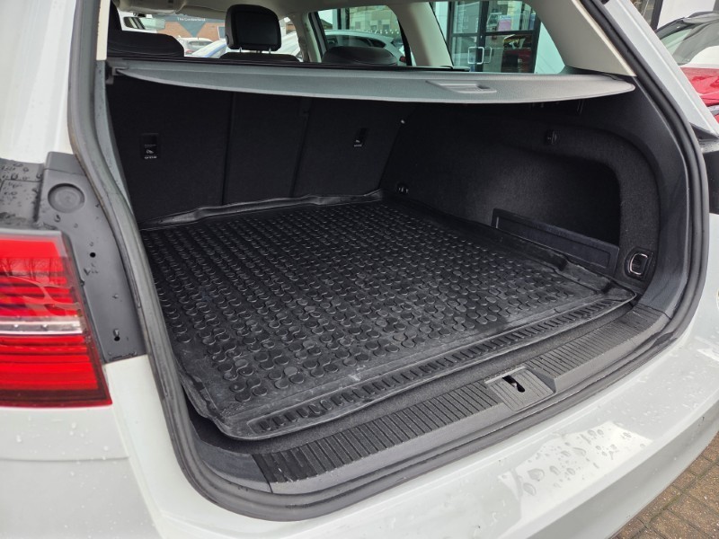 2016 (66) VOLKSWAGEN PASSAT 2.0 TDI SCR 190 GT 5dr 5151197