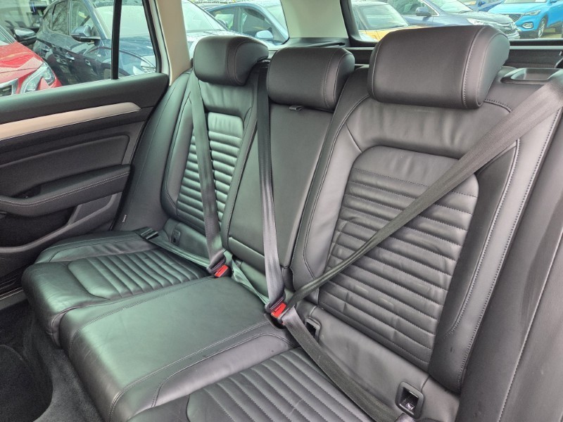 2016 (66) VOLKSWAGEN PASSAT 2.0 TDI SCR 190 GT 5dr 5151205