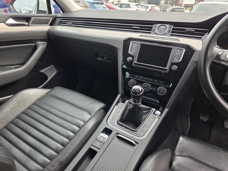 2016 (66) VOLKSWAGEN PASSAT 2.0 TDI SCR 190 GT 5dr 5151217