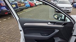 2016 (66) VOLKSWAGEN PASSAT 2.0 TDI SCR 190 GT 5dr 5151206