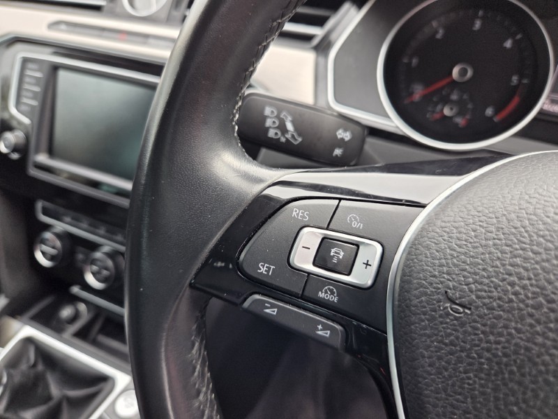 2016 (66) VOLKSWAGEN PASSAT 2.0 TDI SCR 190 GT 5dr 5151218