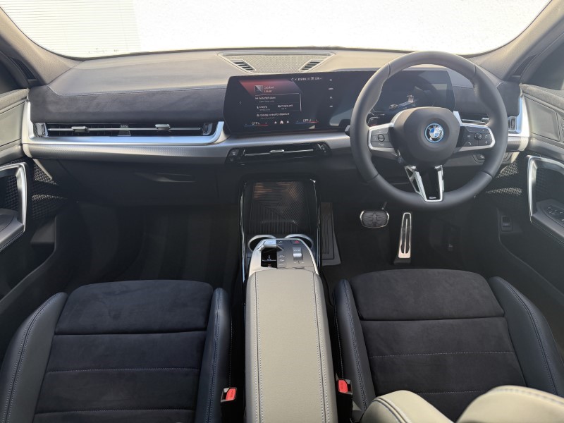 2025 (75) BMW iX2 150kW eDrive20 Shadow Edition 65kWh 5dr Auto 4532189