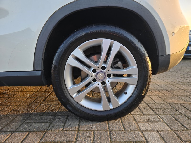 2016 (66) MERCEDES-BENZ GLA 200 Sport 5dr 5137624