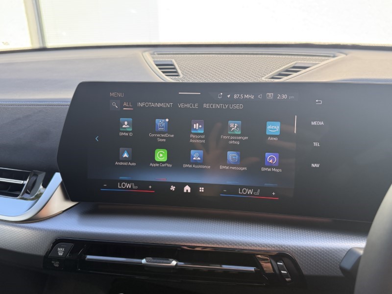 2025 (75) BMW iX2 150kW eDrive20 Shadow Edition 65kWh 5dr Auto 4532194