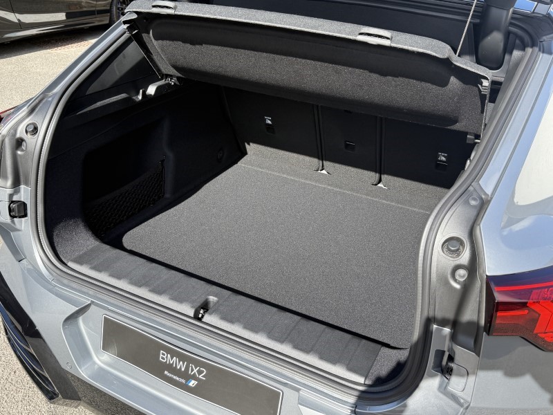 2025 (75) BMW iX2 150kW eDrive20 Shadow Edition 65kWh 5dr Auto 4532184