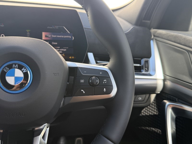 2025 (75) BMW iX2 150kW eDrive20 Shadow Edition 65kWh 5dr Auto 4532201