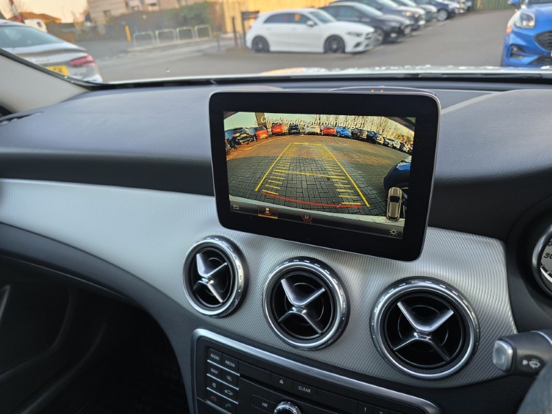 2016 (66) MERCEDES-BENZ GLA 200 Sport 5dr 5137651