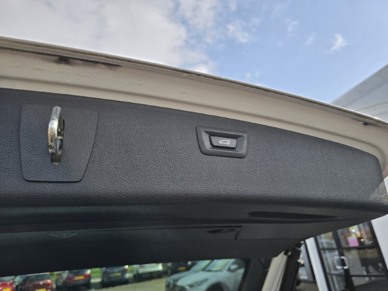 2017 (67) BMW 3 SERIES 320d M Sport Shadow Edition 5dr Step Auto 5141940