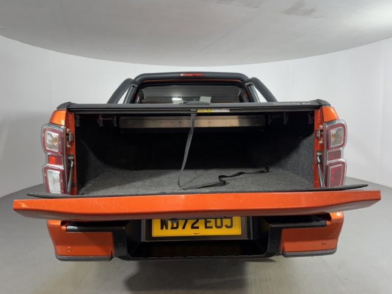 2022 (72) ISUZU COMMERCIAL D-MAX 1.9 V-Cross Double Cab 4x4 Auto 5163000