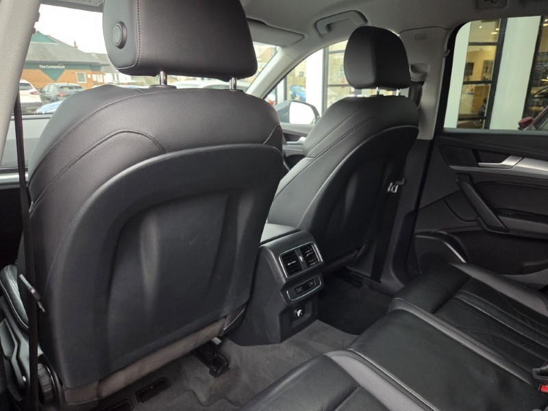 2018 (68) AUDI Q5 2.0T FSI Quattro Sport 5dr S Tronic 5149642