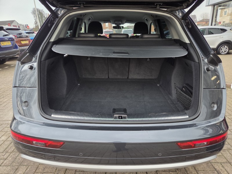 2018 (68) AUDI Q5 2.0T FSI Quattro Sport 5dr S Tronic 5149635