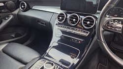 2019 (68) MERCEDES-BENZ C CLASS C200 SE 4dr 9G-Tronic 5161693