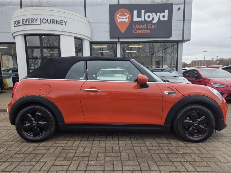 2018 (18) MINI CONVERTIBLE 1.5 Cooper II 2dr 5181744