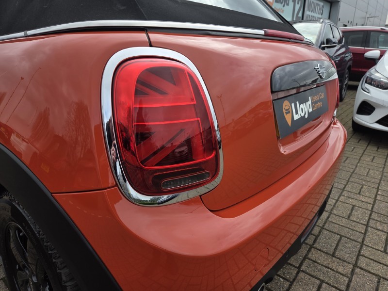 2018 (18) MINI CONVERTIBLE 1.5 Cooper II 2dr 5181766