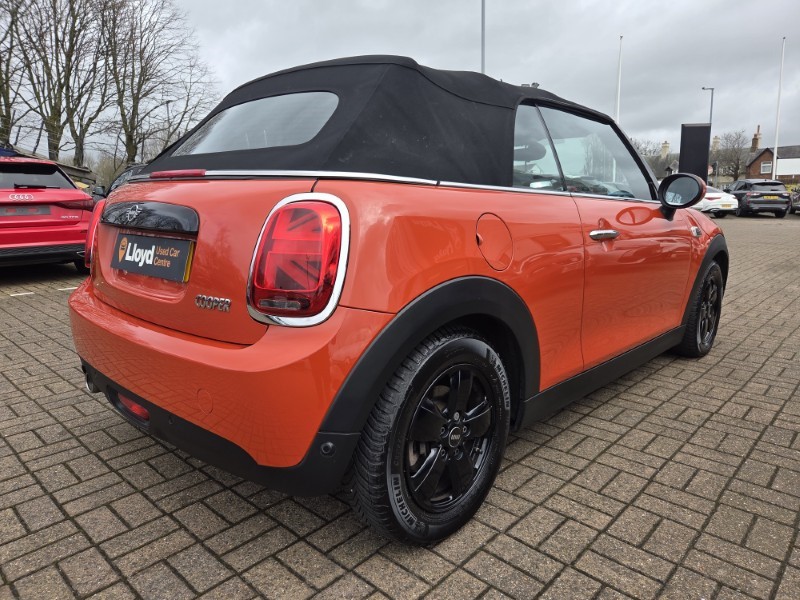2018 (18) MINI CONVERTIBLE 1.5 Cooper II 2dr 5181765